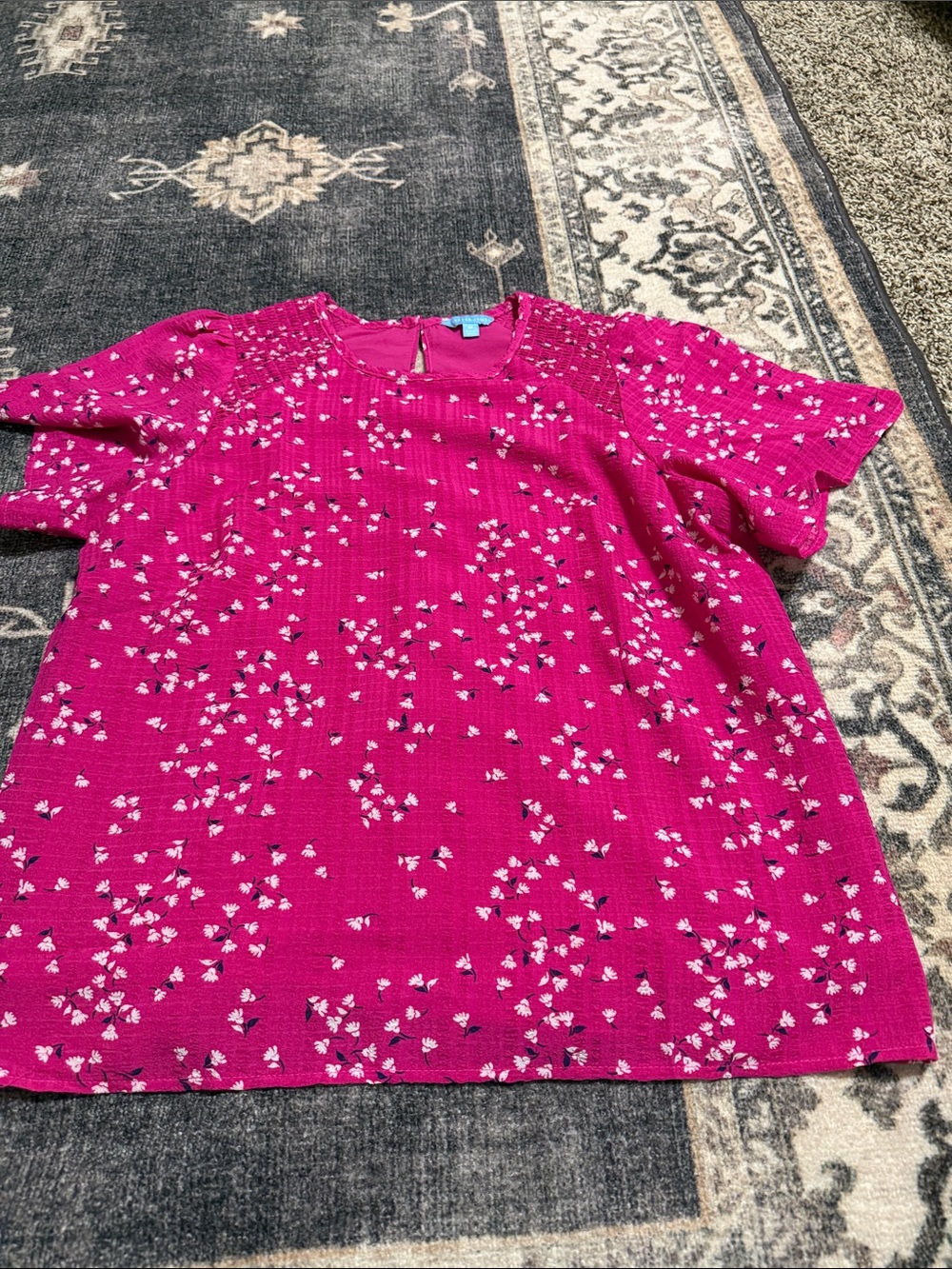 Draper James Pink Floral Top & Green Solid Short Sleeve Pack - Picture 4 of 7